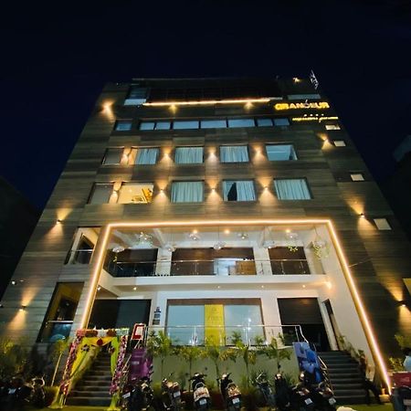 Hotel Ss Grandeur Lucknow Luaran gambar