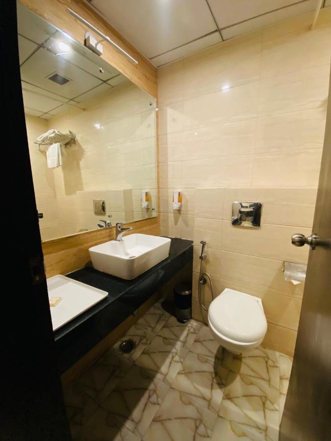 Hotel Ss Grandeur Lucknow Luaran gambar